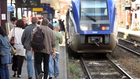 Danskerne bruger i stigende grad toget til at komme rundt.