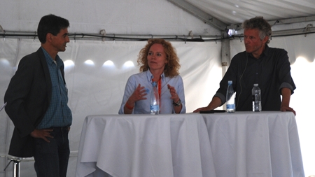 Hans Nikolajsen, Mette Rose Skaksen og Ulf Hjelmar i debat.
