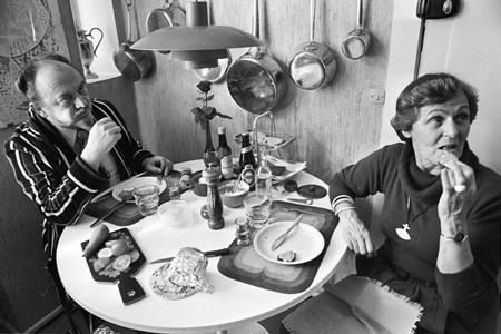 1979: Anker og Ingrid Jørgensen i hjemmet på Borgbjergsvej i Sydhavnen. 