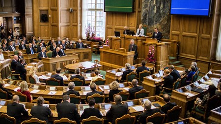 Ved fire ud af fem af de lovforslag, som vedtages i Folketingssalen, er interessenters kommentarer og høringssvar blevet helt eller delvist afvist. 
