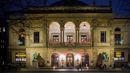 Ud over sparekravet fra staten risikerer Det Kongelige Teater, at Københavns Kommune nu også vil mindske sin støtte til nationalscenen,.