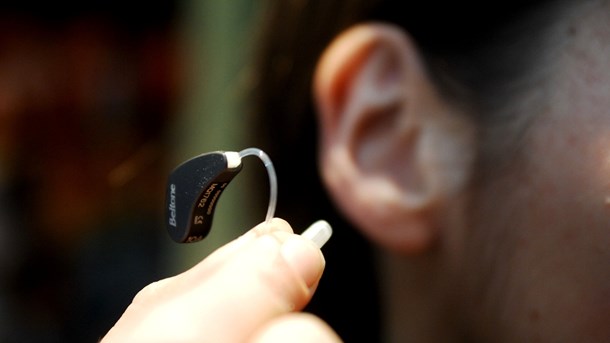 grundigt Ja På kanten Arbejdsgruppe: Sådan skaber vi bedre behandling for hørehæmmede - Altinget:  Sundhed