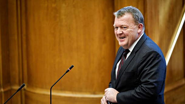 Minister Rolig Løkke: Grundloven gælder, så længe man er medlem af rigsfællesskabet ...