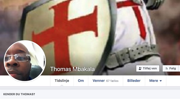 Thomas Mbkala er én af de mindst 16 profiler, Udenrigsministeriet mistænker for at være falske og for at have delt budskaber og misinformation på Facebook om den danske tilslutning til en omstridt aftale om migration. Profilen er nu fjernet.