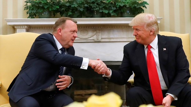 Efter 70 dage som USA's præsident fik Donald Trump (t.h.) i marts 2017 besøg af Danmarks statsminister, Lars Løkke Rasmussen (t.v.)