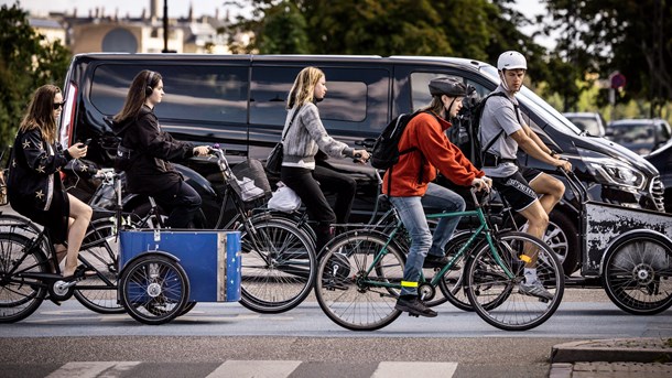 Cyklisme og den kollektive trafik skal være centrale i ny infrastrukturaftale, skriver Ivan Lund Pedersen.