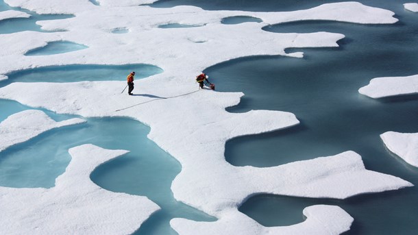 Arktis er mere udsat for
klimaændringer end resten af kloden, fordi temperaturstigningerne i området er to til
tre gange så høje, fortæller Christian Juhl.
