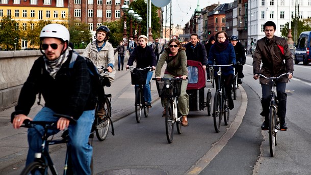 Øget aktiv transport - at flere cykler og går - skaber færre biler i byerne – og en kraftigt forbedret luftkvalitet, skriver&nbsp;Klaus Bondam.&nbsp;