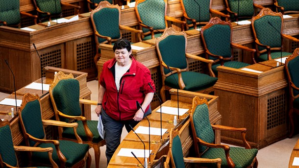En politisk forhandling, der er fuldstændig styret af embedsværkets oplæg og konklusioner, er kendt i alle kommuner, skriver kommunalordfører Jette Gottlieb (EL).
