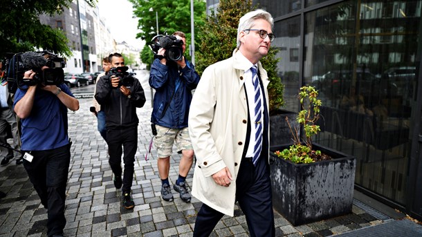 Søren Pind ankommer til Retten på Frederiksberg, hvor han vidnede i sagen om den ulovlige instruks i Støjberg-sagen.