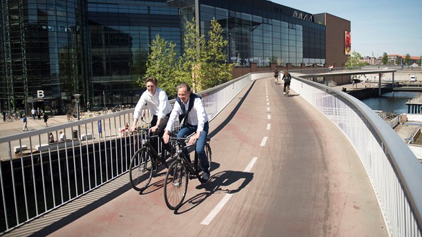 Danmark er efterhånden langt bagud i forhold til andre lande, ikke mindst Holland, der er et forbillede for udbygning af cykelinfrastrukturen, skriver Rådet for Bæredygtig Trafik.