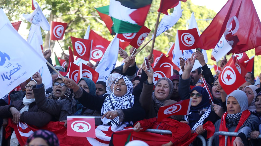 Siden præsident Ben Alis fald under Det Arabiske Forår i 2011 har Tunesien gennemgået en åbenlys demokratiseringsproces. Men forbedringen af befolkningens levevilkår er udeblevet, skriver fem organisationer.&nbsp;