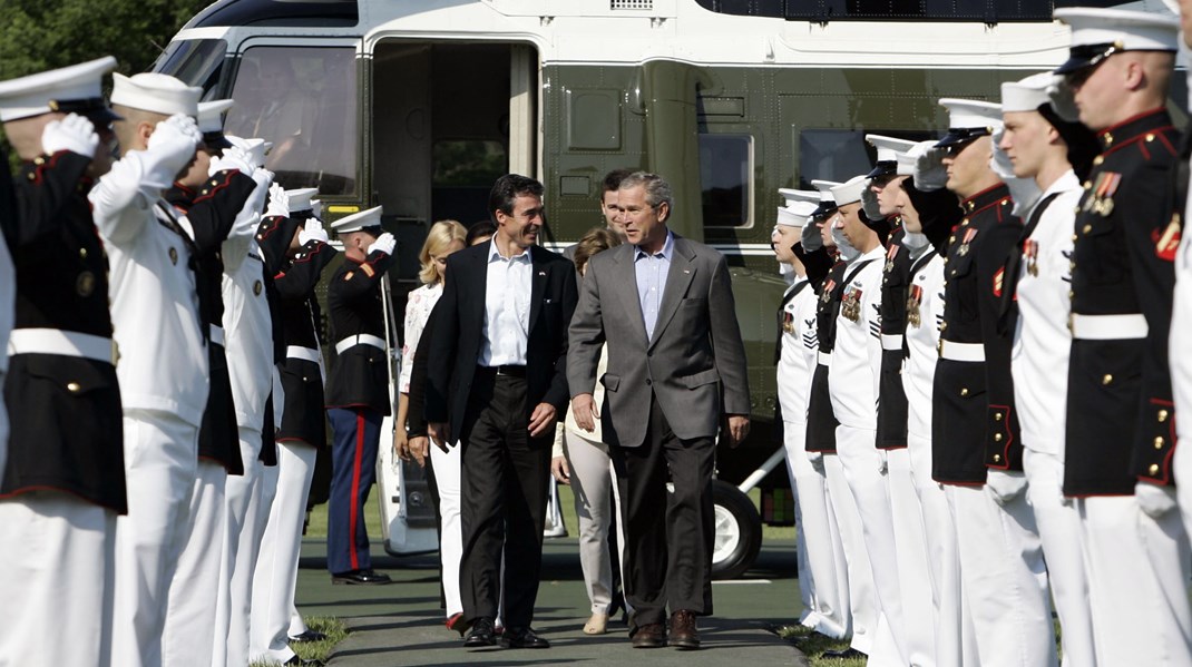 9/11 åbnede en dør for Bush, Fogh og Blair til endelig at blive de politiske aktører, de aldrig havde været og ikke havde udsigt til at blive, skriver Esben Schjørring, politisk redaktør.
