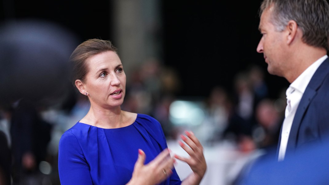 Man kan med rette spørge, om det er i tråd med "socialdemokratiske værdier", at danske atleter indirekte er med til at legitimerer et land som Qatar, som ikke engang har nogen arbejdsmiljølovgivning<span>, skriver Benny Damsgaard.<br></span>