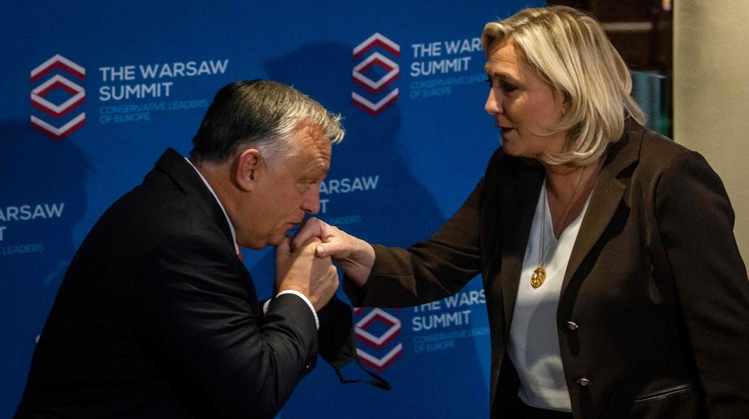 Ungarns regeringschef, Viktor Orban, og den franske nationalistleder, Marine Le Pen, besøgte i weekenden Warszawa for at møde andre ledere på den yderste højrefløj.
