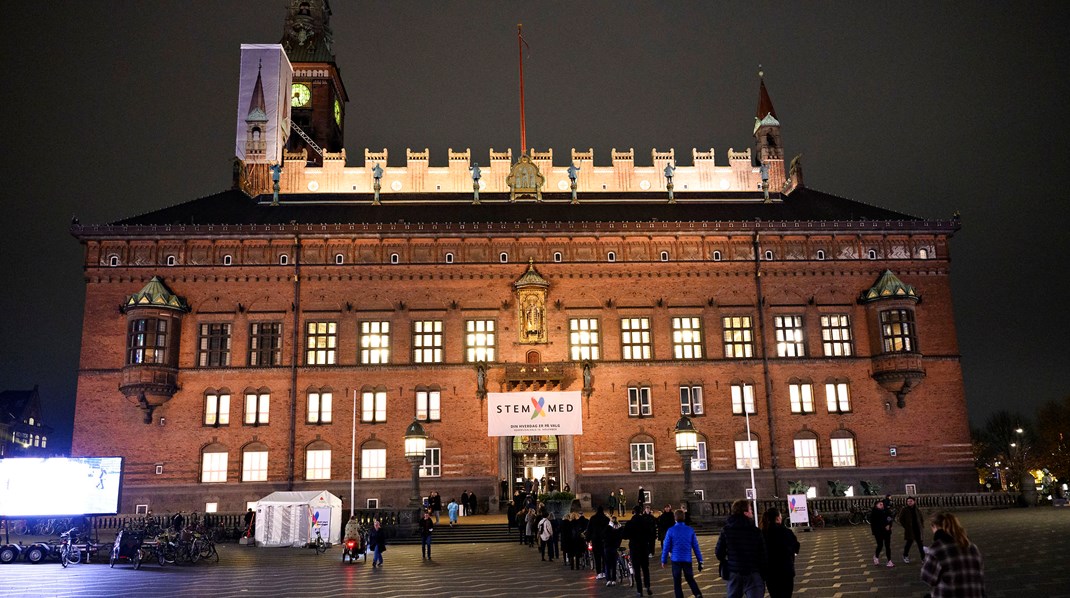 Situationen på Københavns Rådhus ser væsentlig anerledes ud efter valget den 16. november, hvor Enhedslisten for første gang overhalede Socialdemokratiet som Københavns største parti.&nbsp;