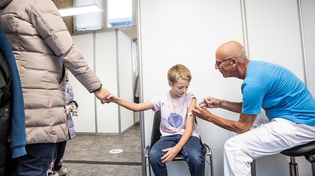 Der kan stilles spørgsmålstegn ved nødvendigheden af vaccination af børn, skriver&nbsp;Frederik Schaltz-Buchholzer og Christine Stabell Benn.