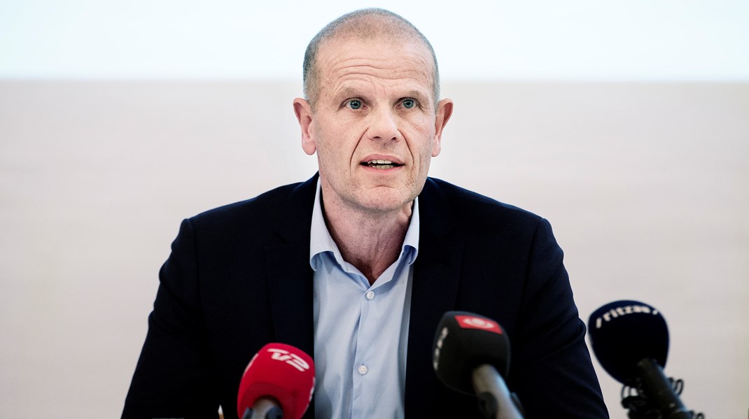 Lars Findsen løslades af landsretten, efter at han 8. december blev anholdt for at have røbet statshemmeligheder.