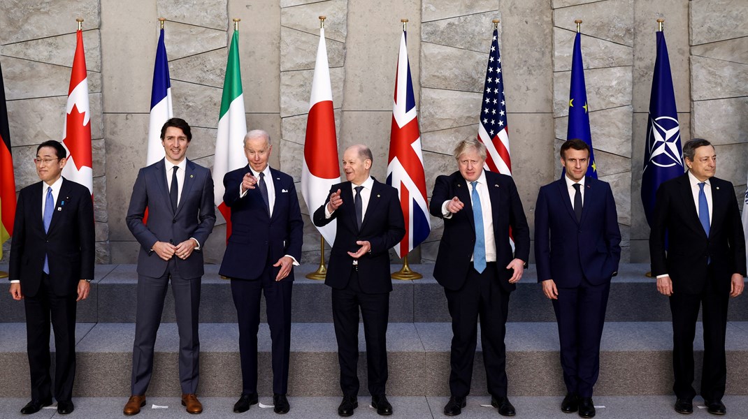 Mellem topmøder i Nato og EU var lederne fra G7-landene også samlet: Fumio Kishida (Japan), Justin Trudeau (Canada), Joe Biden (USA), Olaf Scholz (Tyskland), Boris Johnson (Storbritannien), Emmanuel Macron (Frankrig) og Mario Draghi (Italien).&nbsp;
