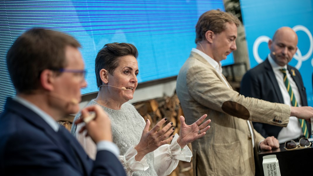Pia Olsen Dyhr, Morten Messerschmidt og Søren Pape Poulsen til debat i Altingets gård.