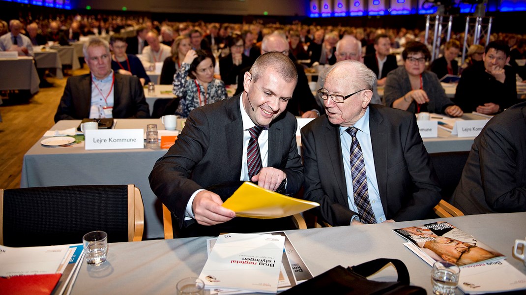 Da daværende finansminister Bjarne Corydon (S) i 2014 mødte op til KL's kommunaløkonomiske forum i Aalborg var budgetloven lige trådt i kraft. Med store konsekvenser for den lokale økonomistyring ifølge professor Kurt Houlberg.