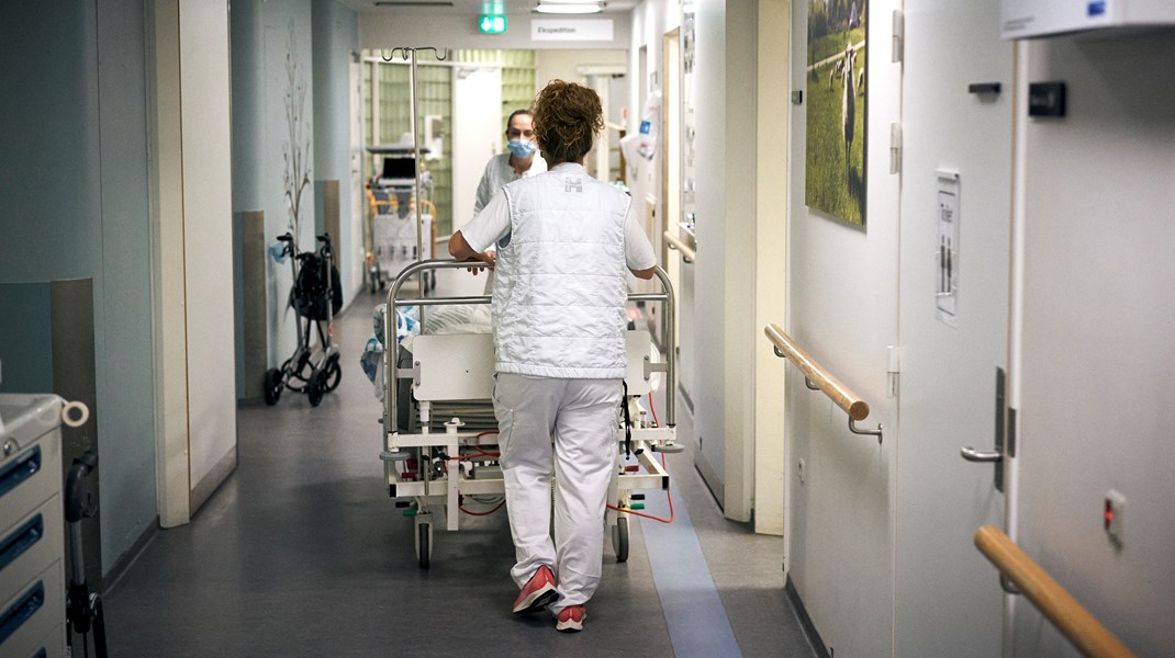 Mange spørgsmål er ubesvaret, inden lovforslaget er blevet sendt i høring. Og de burde indgå i sammenhæng med alle de andre spørgsmål, som Robusthedskommissionen skal se på, skriver Ann-Mari Grønbæk og Martina Jürs.