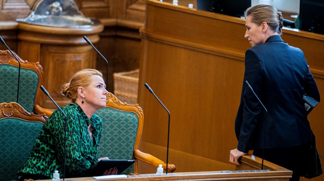 Statsminister Mette Frederiksen må aflevere vælgere hos Inger Støjberg.