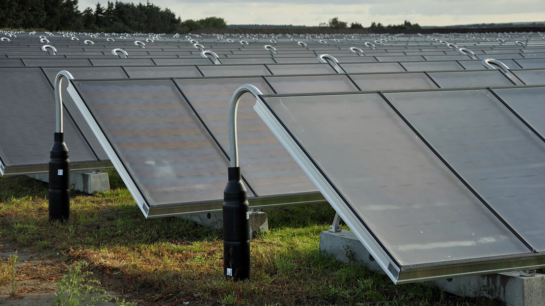For at skabe 81 terawatt per time ny grøn energi, er det nødvendigt at udlægge, hvad der svarer til cirka 2,3 procent af det danske landbrugsareal til solcelle- eller vindmølleparker, skriver Jacob Klivager Vestergaard.