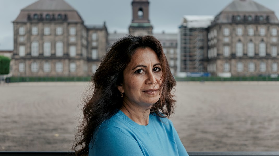 Mange vil dog betragte mig som den "gode" del af eliten, fordi jeg er mønsterbryder. Jeg er en af dem, politikerne gerne vil have mere af, skriver Özlem Cekic.