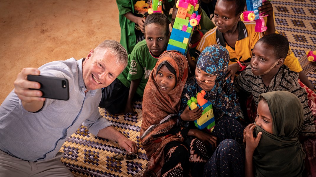 Udviklingsminister Flemming Møller Mortensen besøger flygtningelejr i Gode, Etiopien. Arkivfoto.<br>