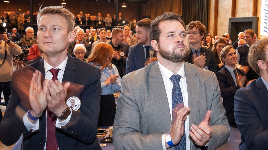 DF's EU-parlamentariker, Peter Kofod (t.v.), vil gerne på Christiansborg, men det vil hans suppleant, Anders Vistisen (t.h.), også.