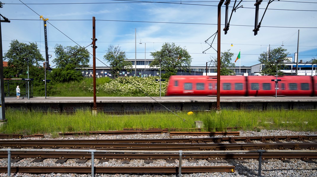 Ser vi på de forskellige kollektive trafikformer, er jernbanerne den
uden sammenligning dyreste form for kollektiv trafik, skriver Harry Lahrmann. 