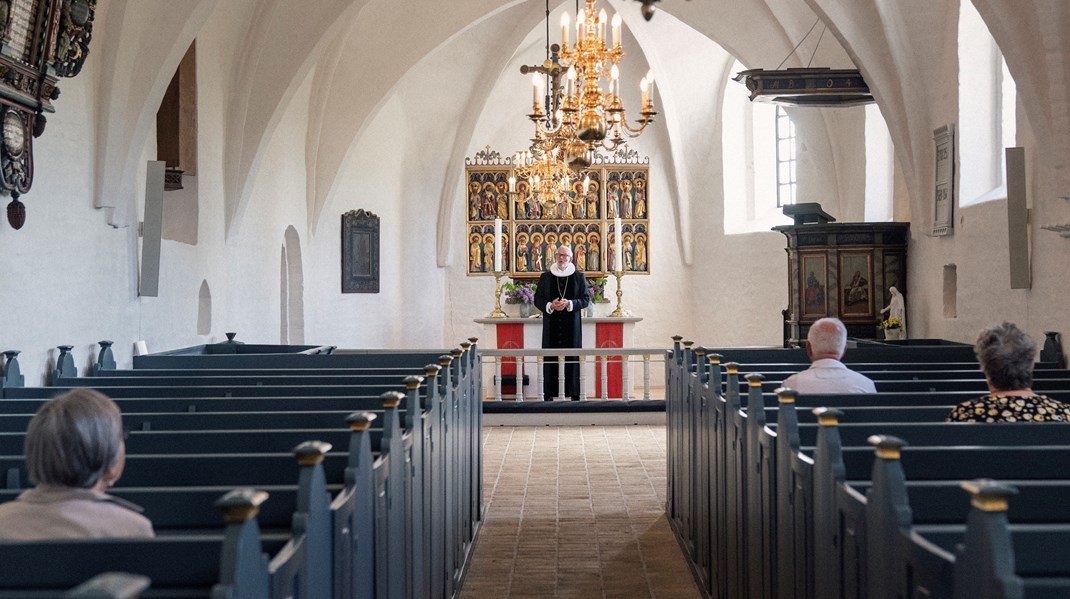 De tre kirker på Læsø betyder, at øboerne må betale en høj kirkeskat. Arkivfoto.