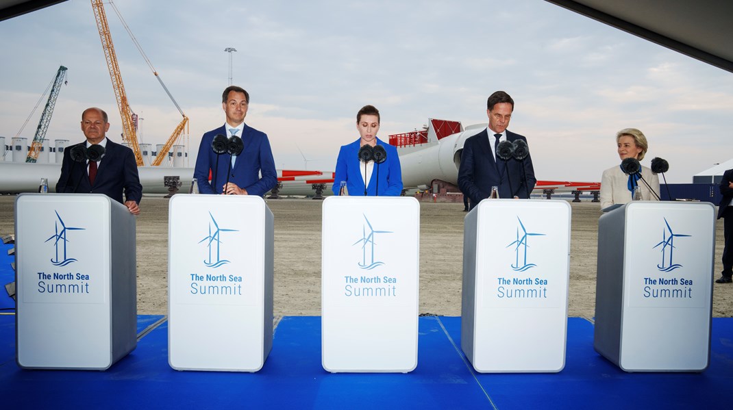 Statsminister Mette Frederiksen var vært på topmødet i Esbjerg i maj 2022, om udnyttelse af Nordsøens vindressourcer. Initiativer som disse viser, at Danmark er et naturligt samlingspunkt for ambitionerne om, at gøre havområder til grønne kraftværker, skriver Torben Möger Pedersen. 