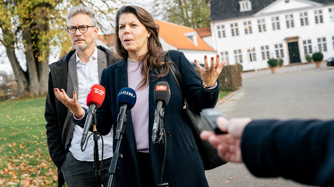 Franciska Rosenkilde (ALT) trak dagen efter folketingsvalget flertallet væk under en uvildig advokatvurdering af Mette Frederiksen. Nu har Alternativet lavet en u-vending igen.&nbsp;