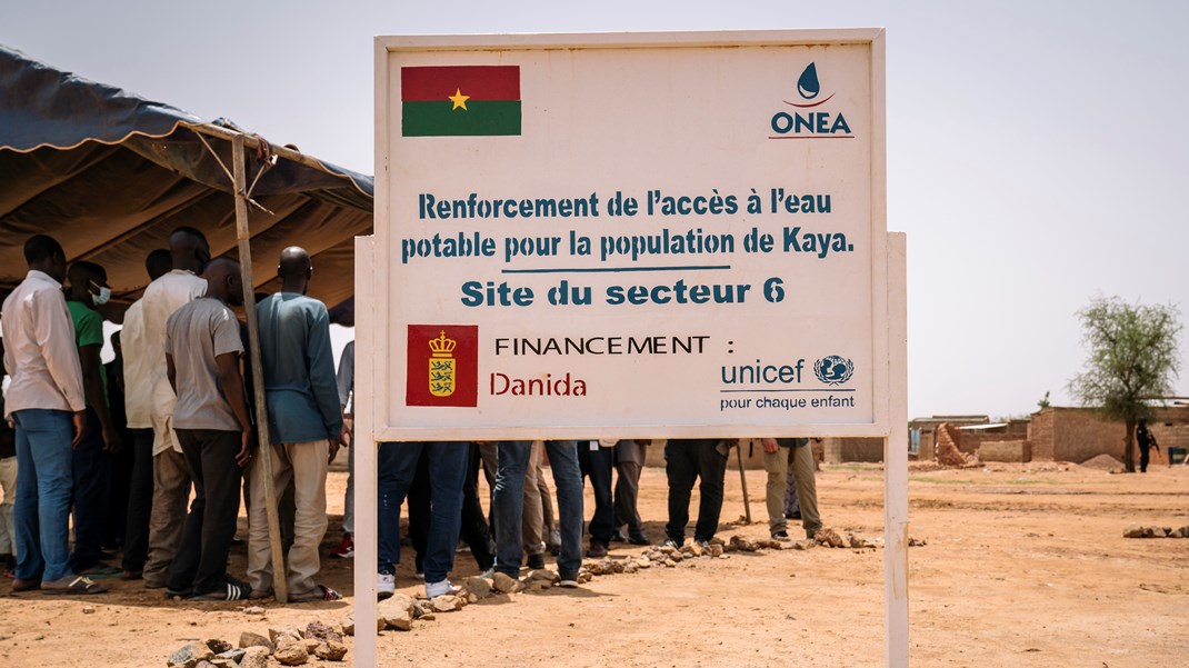 Brønd i Burkina Faso er blevet til efter støtte fra Danida, Unicef og det burkinske vandministerium. Arkivfoto.<br>