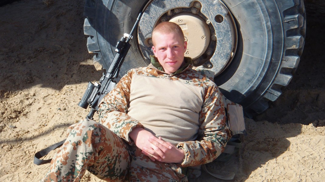 Emil Arenholt Mosekjær er journalist og veteran fra krigen i Afghanistan. Tidligere i år skrev han bogen 'Soldaterhjerte'.