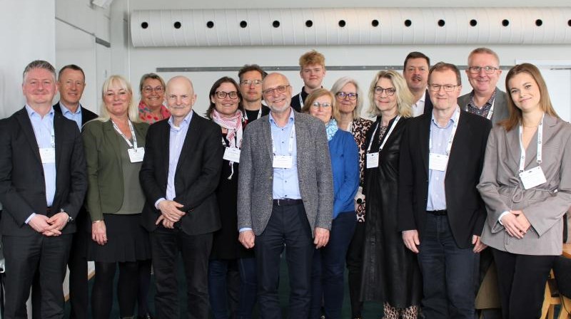Danske Erhvervsskoler og -Gymnasier - bestyrelserne efter konstitueringen onsdag.