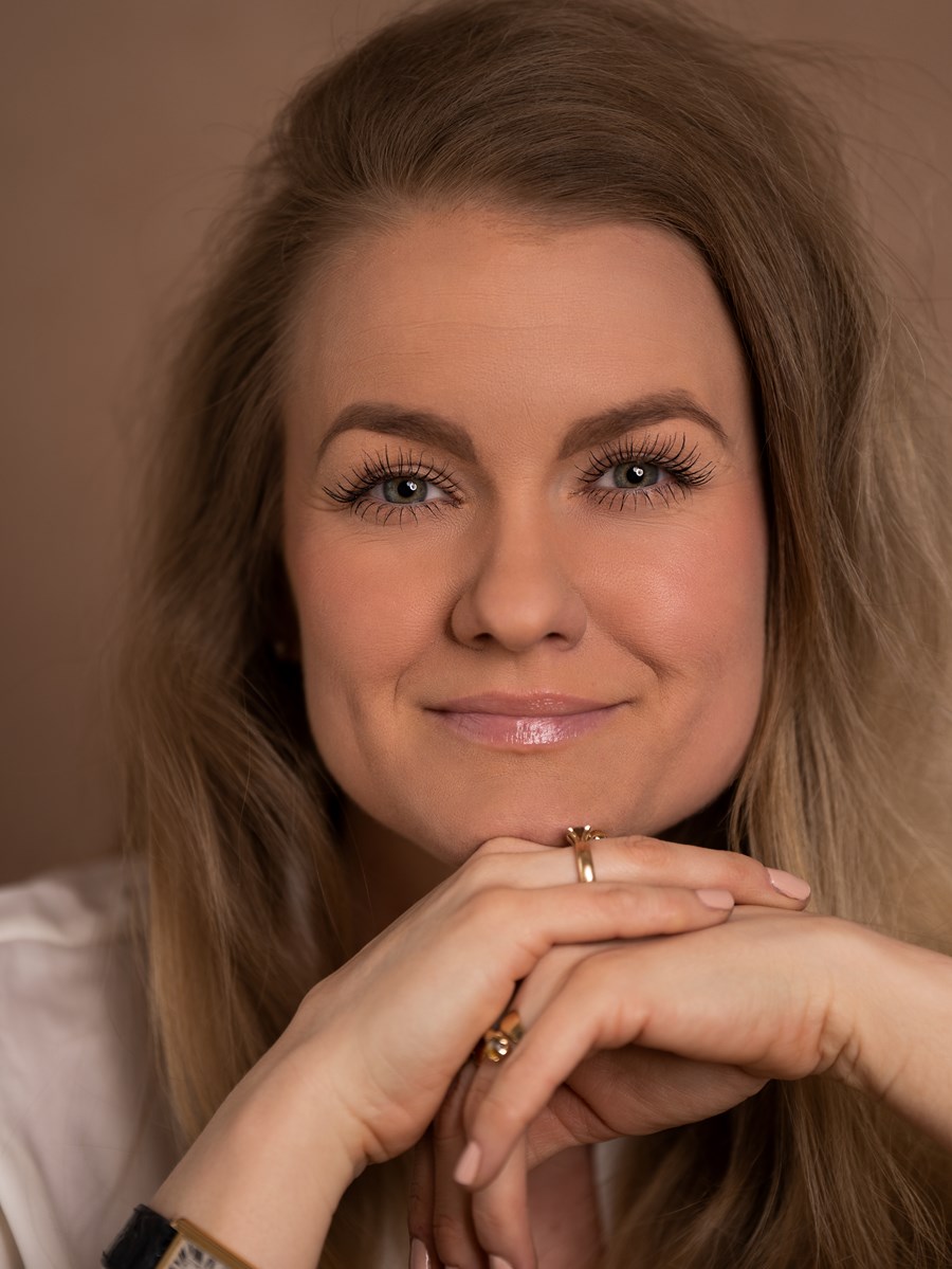 Maike Glue, Ledelses- og organisationsudviklingsekspert.
