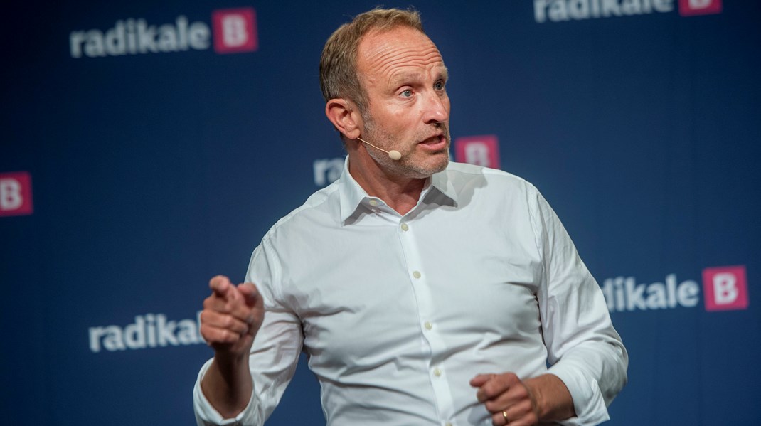 R vil skrue ned for amerikansk tech og droppe Palantir: "En ny regering skal tage hånd om det her"