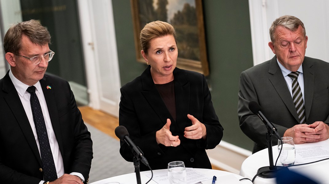 Helle Ib: De tre mest magtfulde politikere opfører sig som klynkende børn