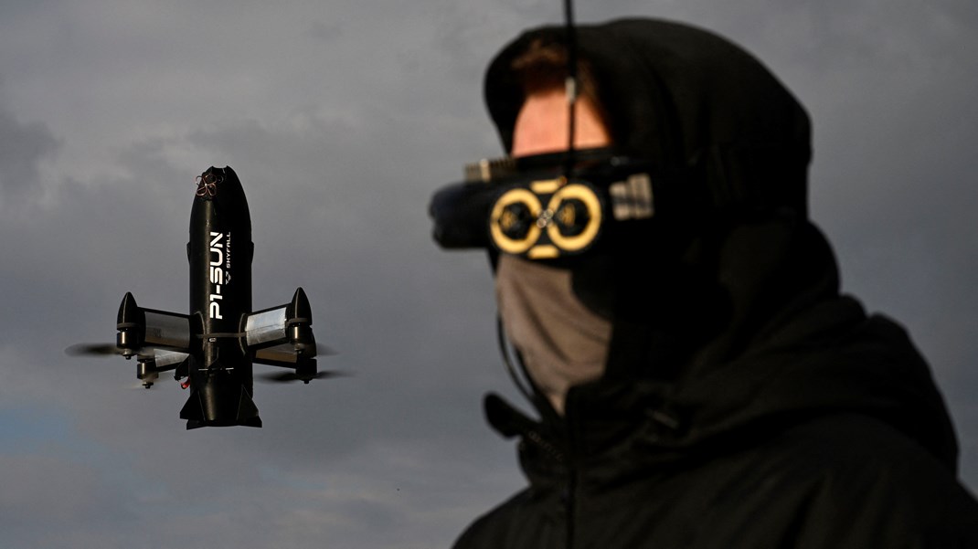 Ukraine ændrer dronedesign hver anden uge&nbsp;som svar på russiske modforanstaltninger.&nbsp;Det er tempoet. Ikke årtier. Ikke år. Men uger, skriver Morten Kromann.