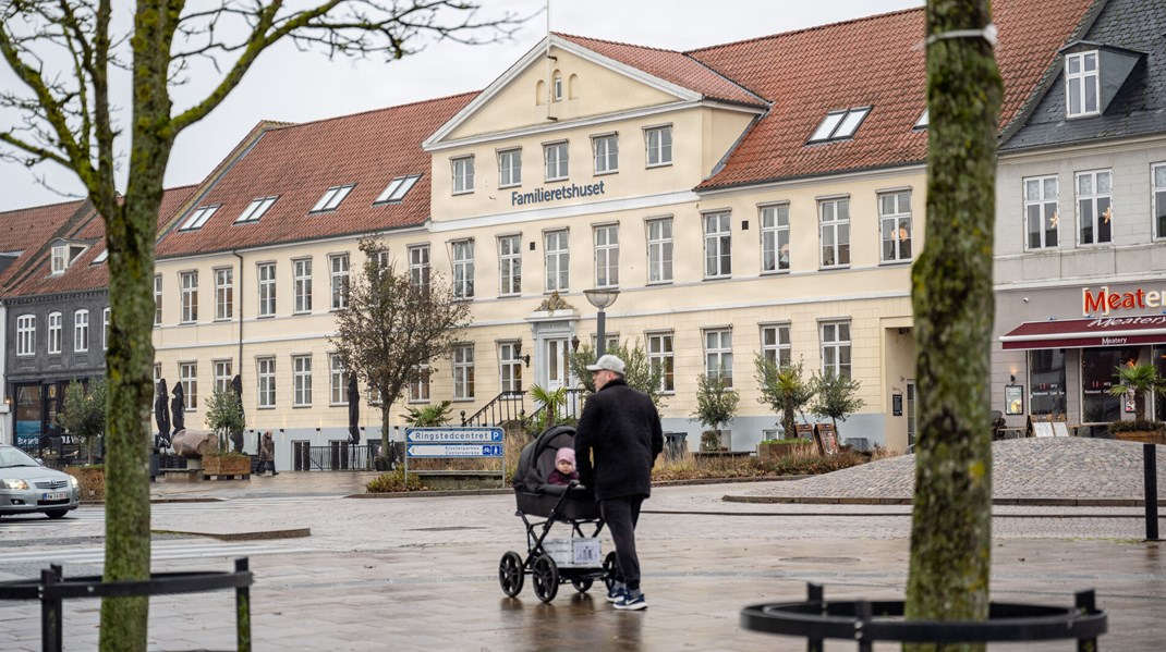 5.000 strandede sager i Familieretshuset forlænger ventetiden for sårbare børn