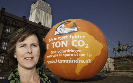 Troels Lund Poulsen får svært ved at få samme opmærksomhed til Miljøministeriet som Connie Hedegaard, efter Klima- og Energiministeriet er blevet oprettet med hende i spidsen.